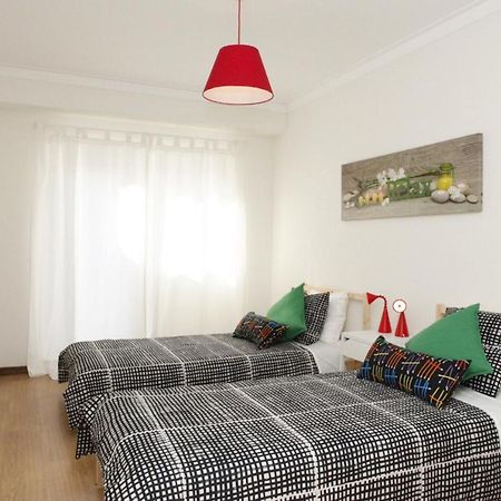 Family Central Apartment In São Pedro do Estoril Exterior photo