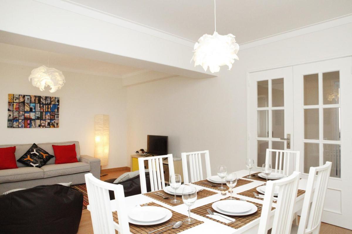 Family Central Apartment In São Pedro do Estoril Exterior photo
